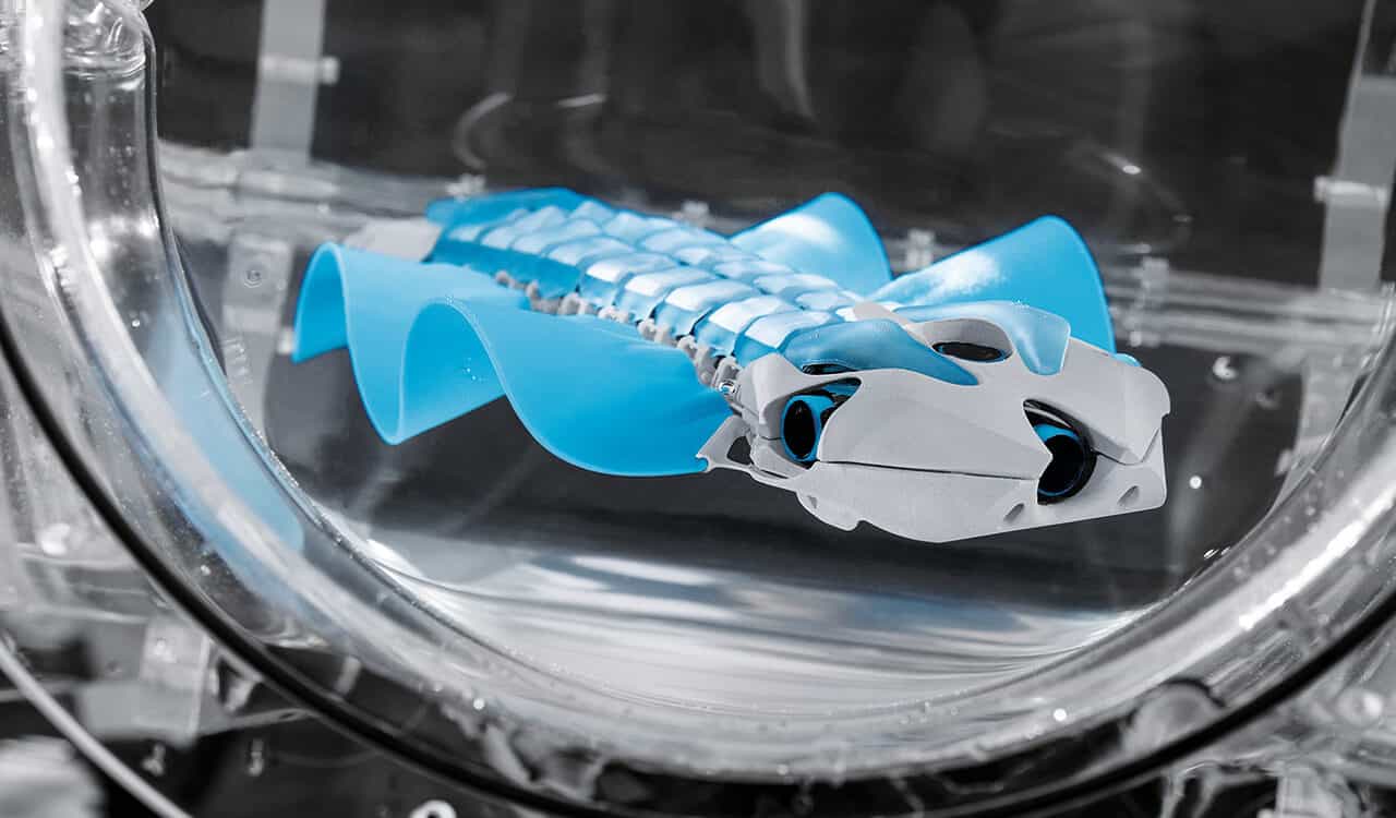 3D printed underwater robot propels itself with undulating fins