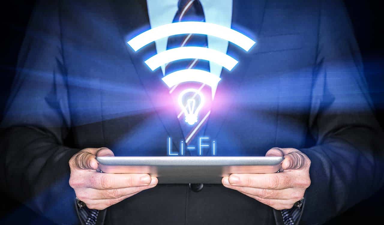 Using WiFi to power electronic devices