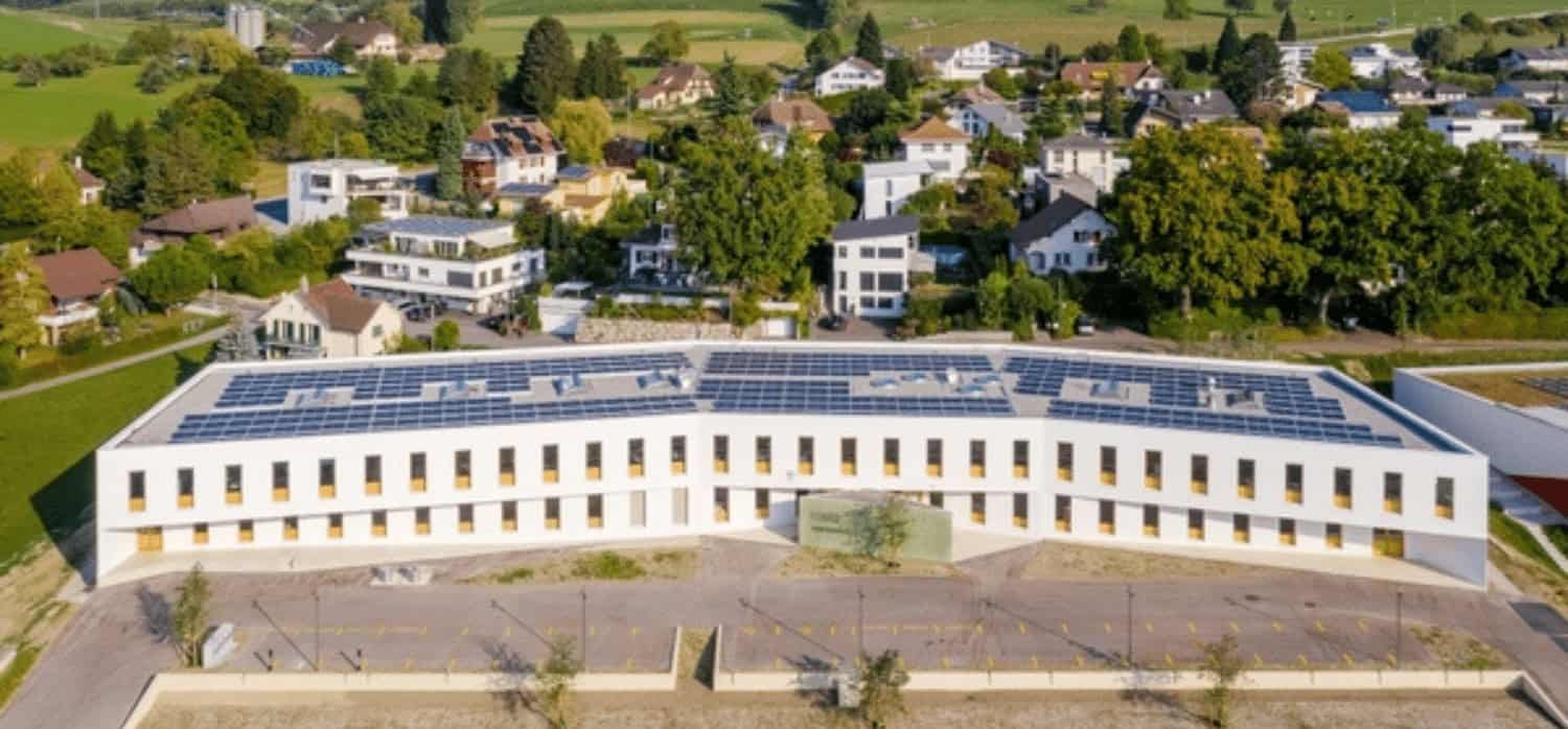 Swiss carbon-neutral building can adapt to the climate