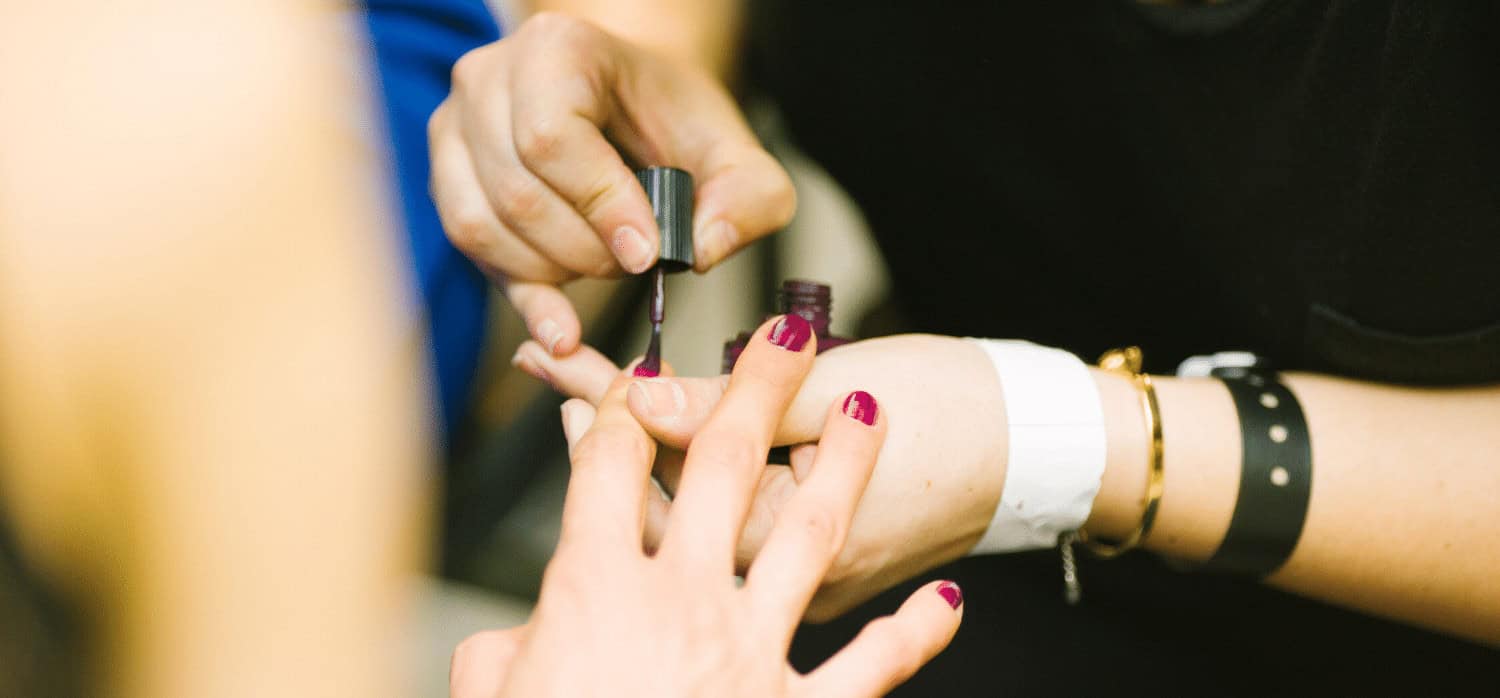 Dell laptops, coming soon in nail-polish colours