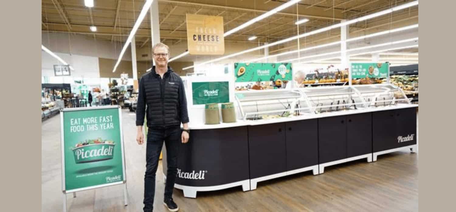 Community pharmacy doubles as a healthy drinks bar