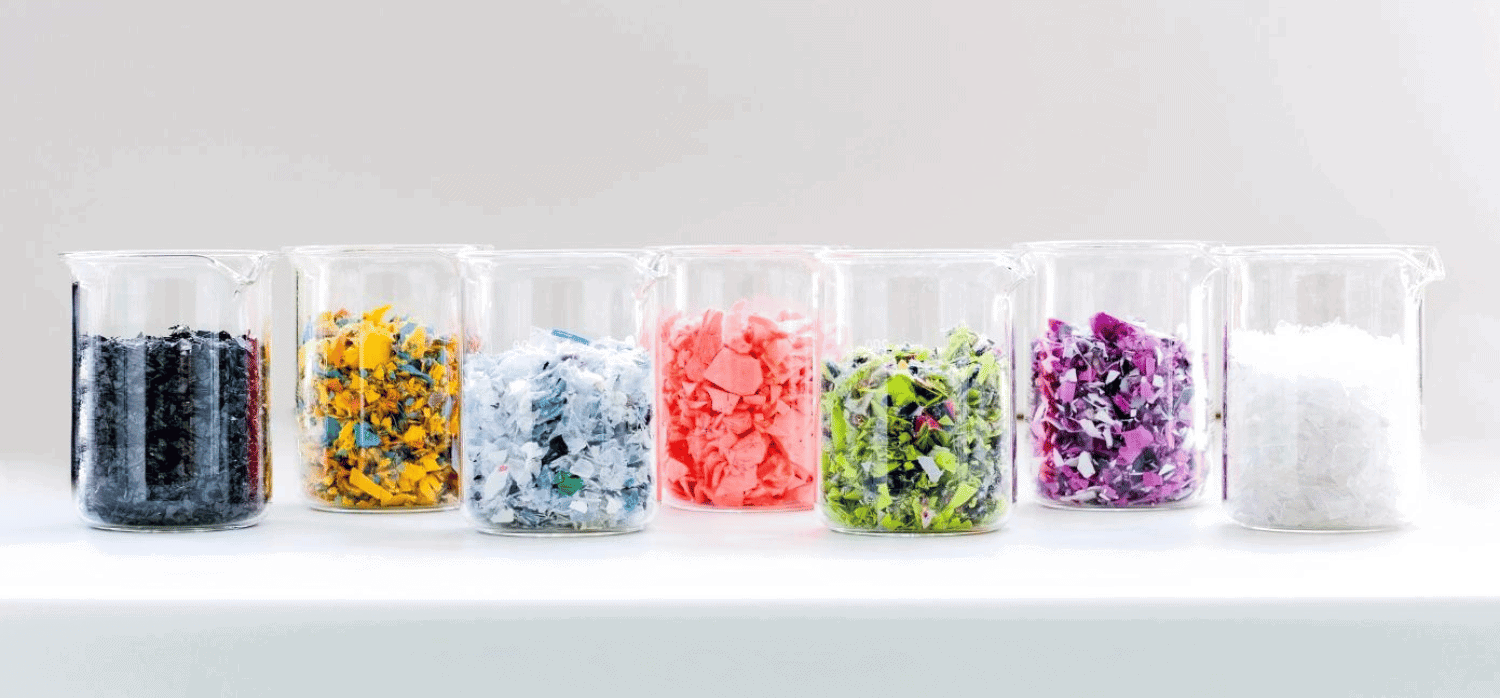 Chemical recycling turns unsorted plastic waste into good-as-new plastic