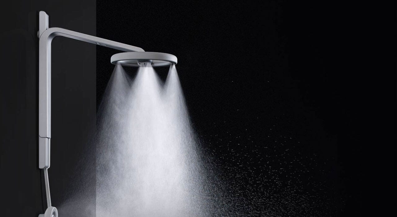 From France, solar-powered mobile shower reuses its own water